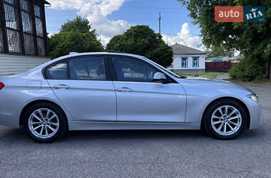 Седан BMW 3 Series 2017 в 
