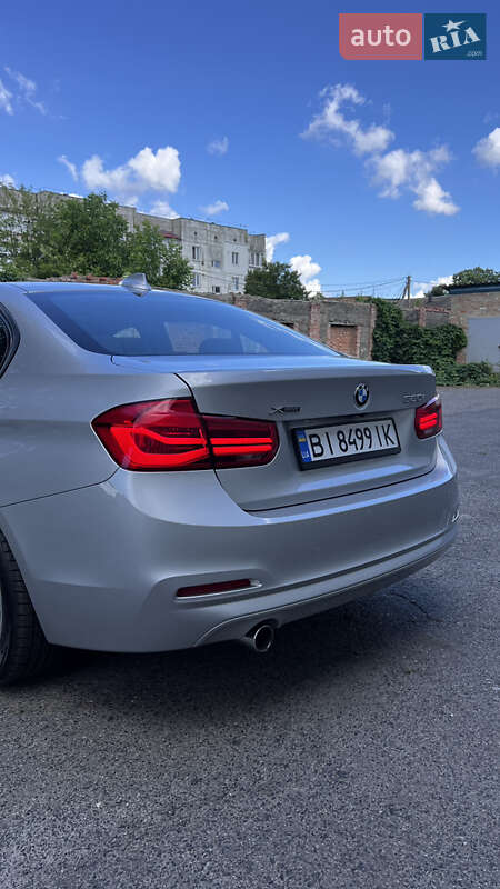 Седан BMW 3 Series 2017 в Полтаві