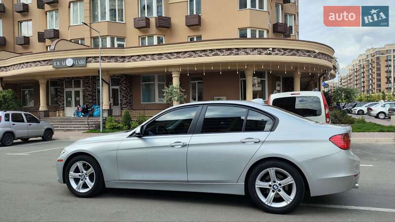 Седан BMW 3 Series 2014 в Киеве