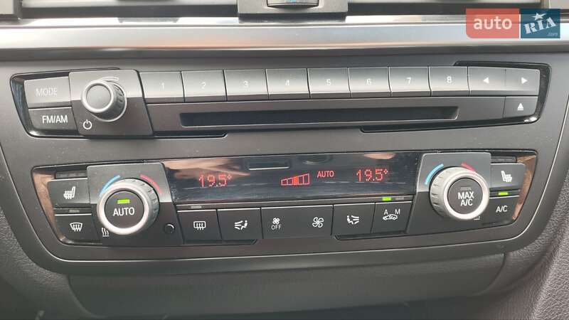 Седан BMW 3 Series 2014 в Киеве