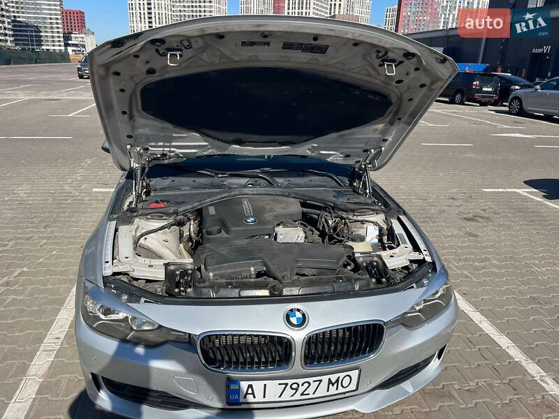 Седан BMW 3 Series 2012 в Киеве