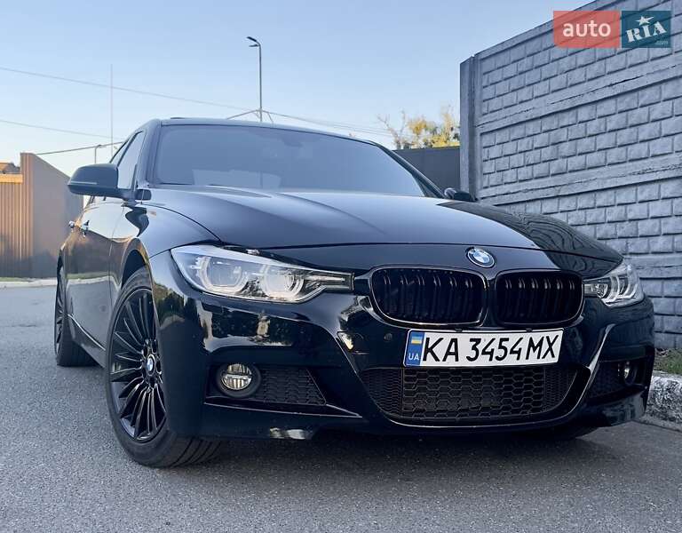Седан BMW 3 Series 2016 в Макарові
