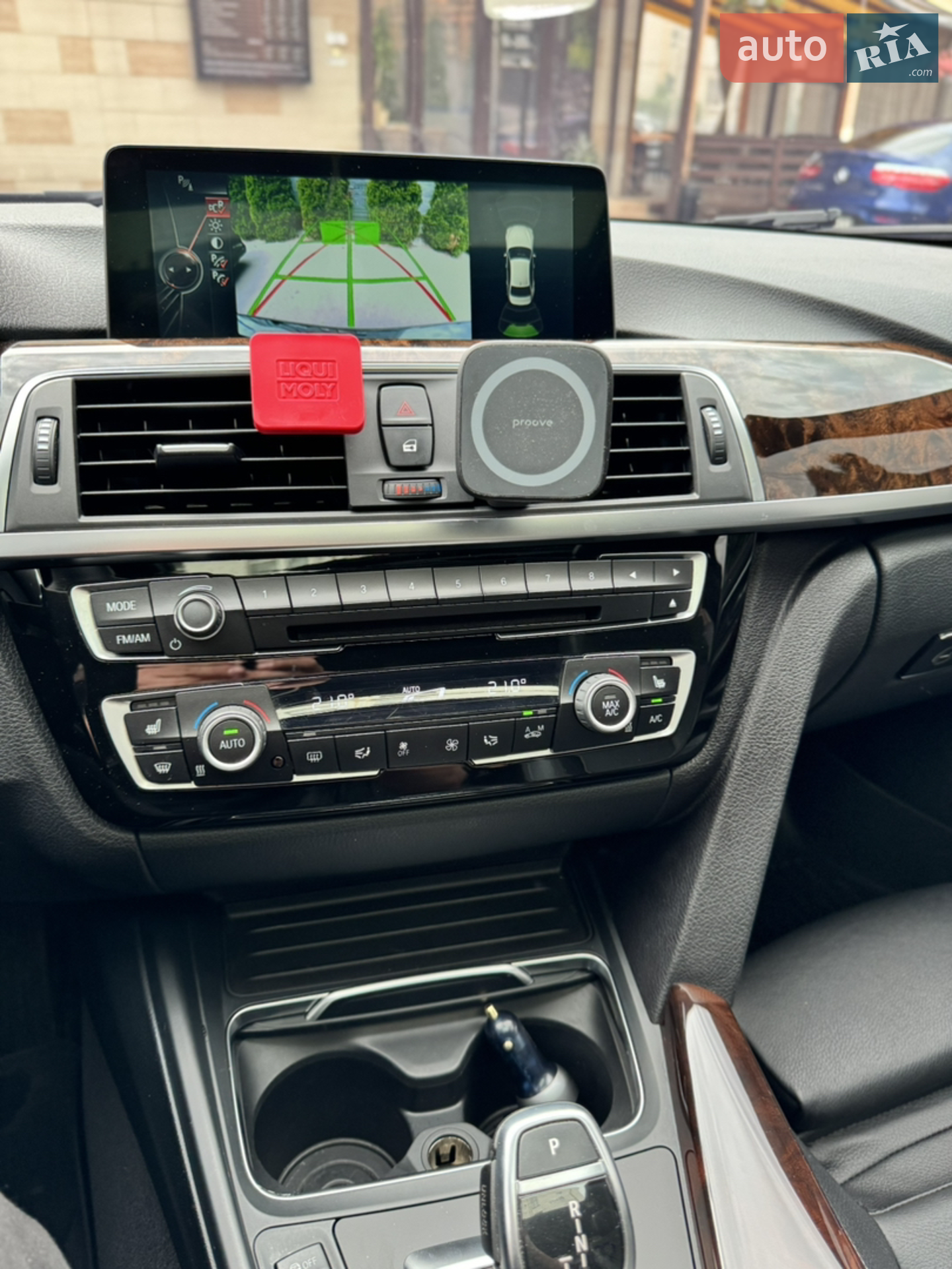 BMW 3 Series 2016 VIN WBA8E3G58GNT80500 фото оголошення 12 з 35