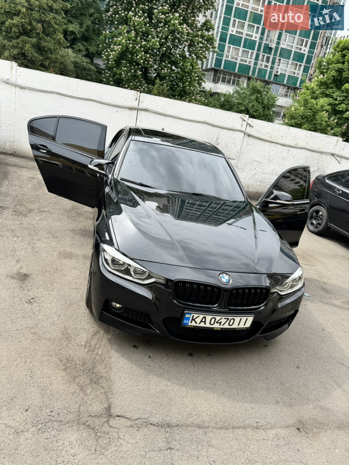 BMW 3 Series 2016 VIN WBA8E3G58GNT80500 фото оголошення 33 з 35