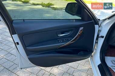 Седан BMW 3 Series 2014 в 