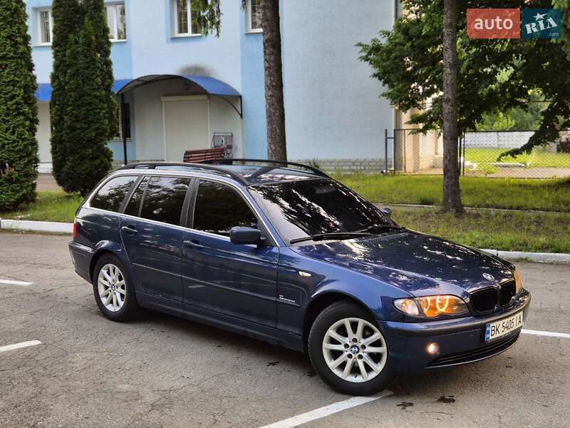 Универсал BMW 3 Series 2005 в Корце