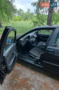 Седан BMW 3 Series 2003 в 