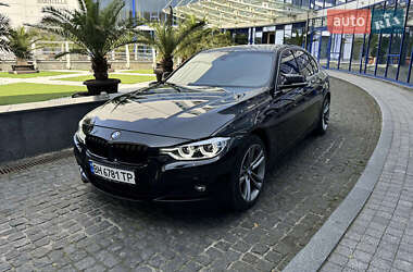 Седан BMW 3 Series 2017 в Киеве