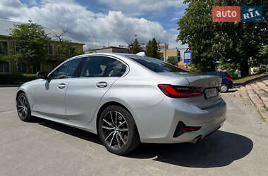 Седан BMW 3 Series 2019 в 