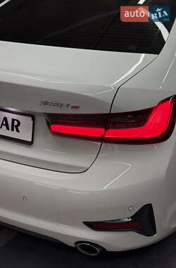 Седан BMW 3 Series 2021 в 