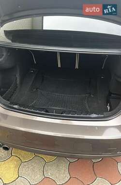 Седан BMW 3 Series 2013 в 
