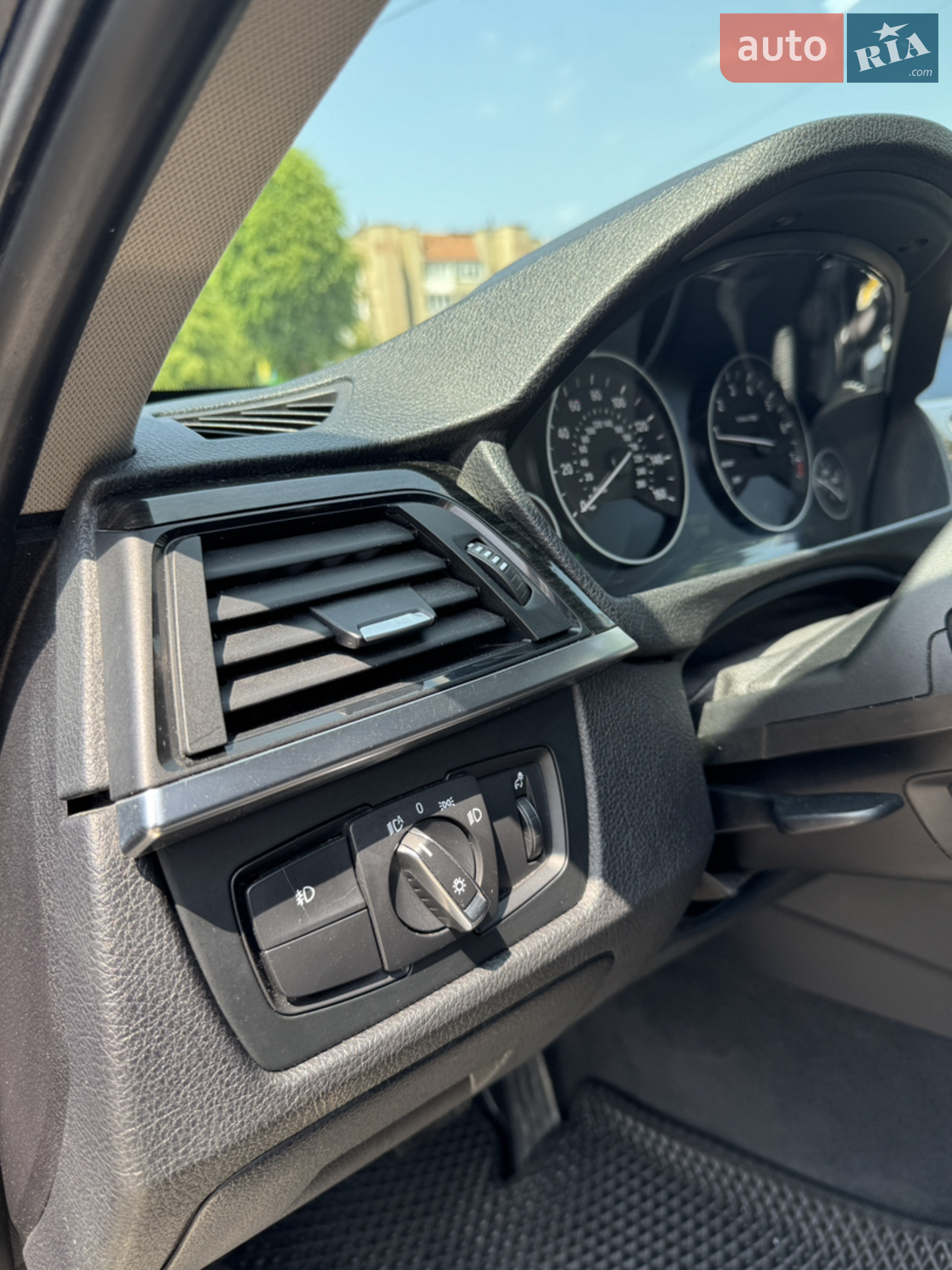2013 BMW 3er - мініатюра 12