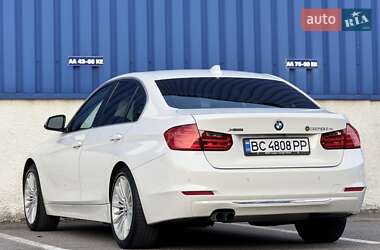 Седан BMW 3 Series 2013 в 