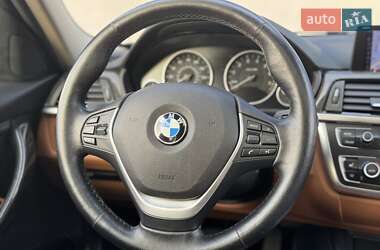 Седан BMW 3 Series 2013 в 