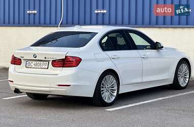 Седан BMW 3 Series 2013 в 