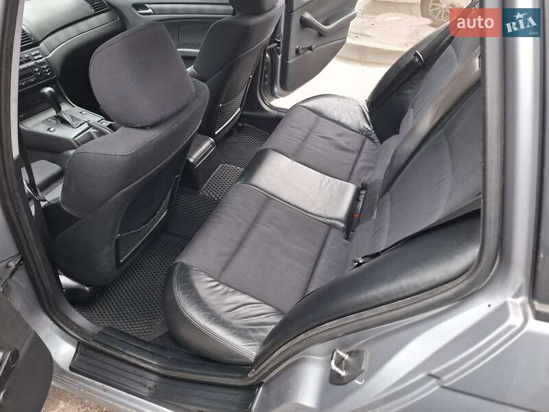 Універсал BMW 3 Series 2004 в Києві