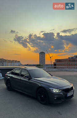 Седан BMW 3 Series 2014 в Киеве