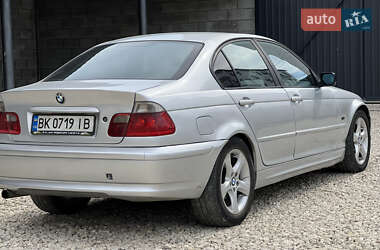 Седан BMW 3 Series 2001 в 