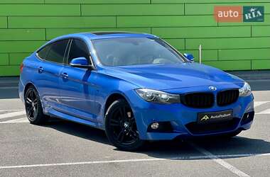 Седан BMW 3 Series 2017 в Киеве