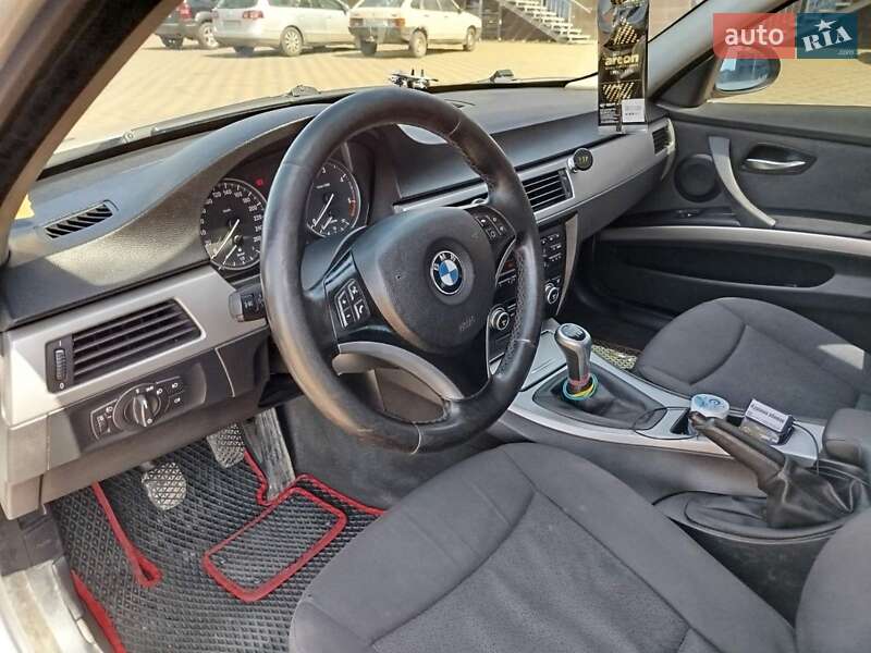 Универсал BMW 3 Series 2007 в Гайсине