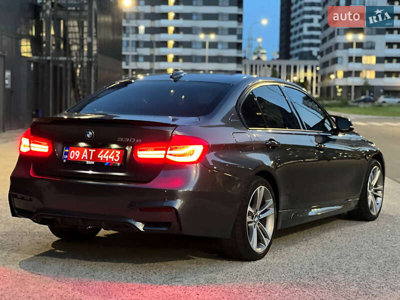 Седан BMW 3 Series 2016 в Києві
