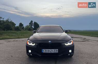 Седан BMW 3 Series 2015 в Прилуках