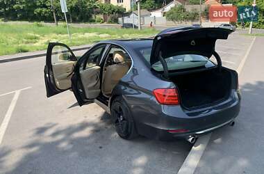 Седан BMW 3 Series 2012 в 