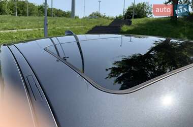 Седан BMW 3 Series 2012 в 