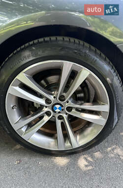 Седан BMW 3 Series 2016 в 