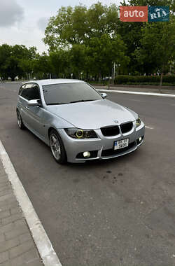 Универсал BMW 3 Series 2006 в 