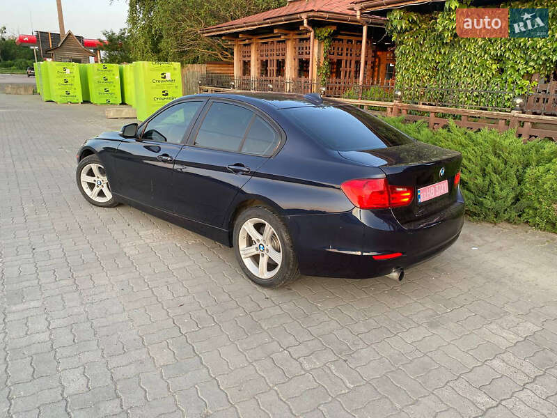 BMW 3 Series 2015