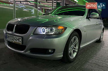 Універсал BMW 3 Series 2010 в 