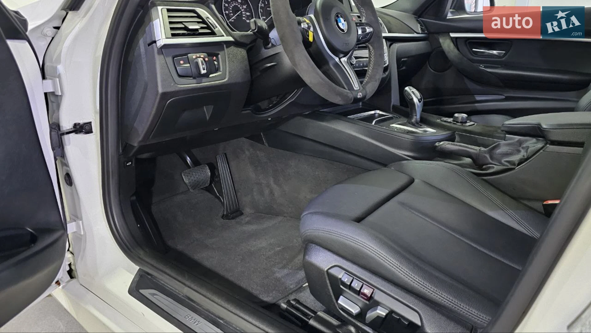 2016 BMW 3er - мініатюра 2