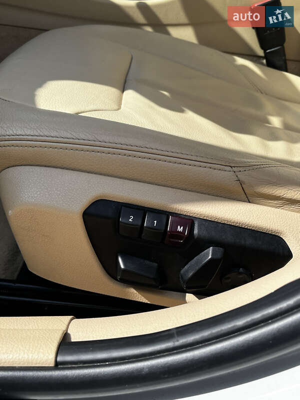Седан BMW 3 Series 2013 в Ровно