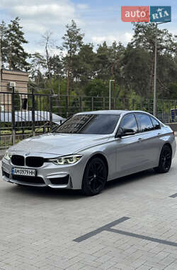Седан BMW 3 Series 2016 в Киеве