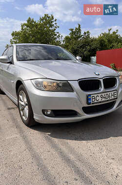 Седан BMW 3 Series 2010 в Львові