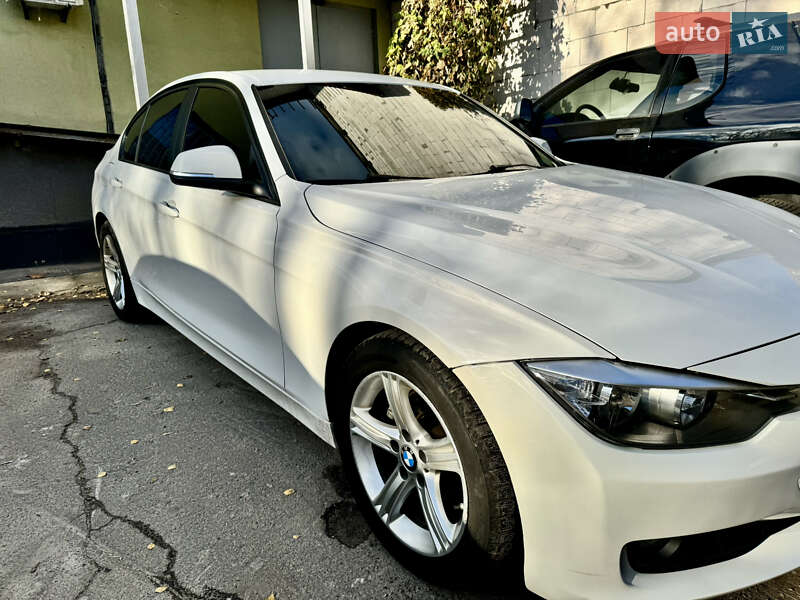 BMW 3 Series 2015