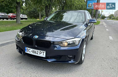 Седан BMW 3 Series 2014 в Львові