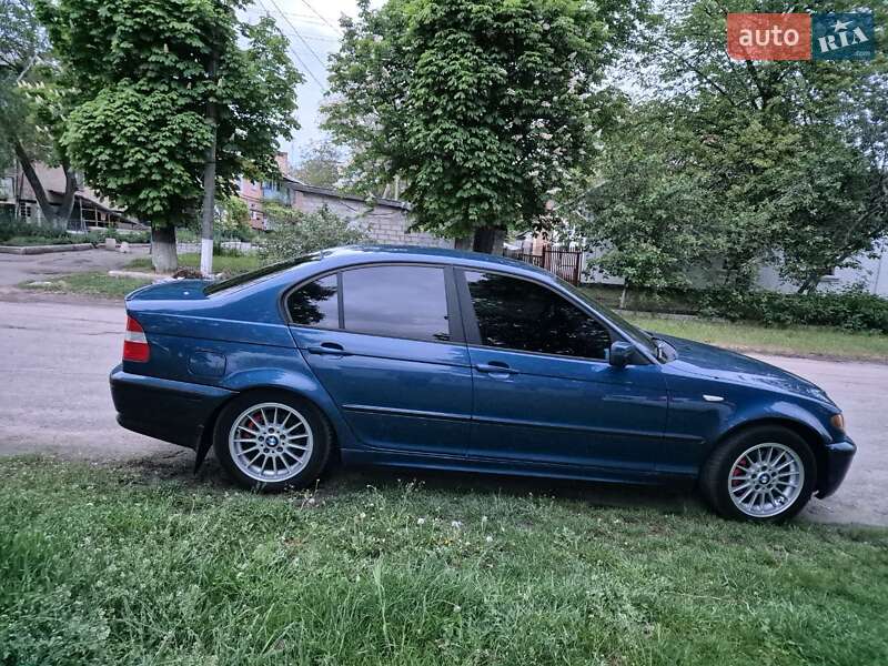 Седан BMW 3 Series 2002 в Бобринці