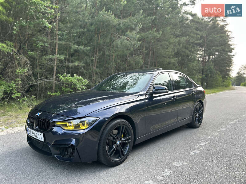 Седан BMW 3 Series 2016 в Ровно
