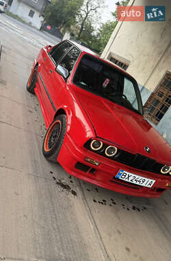 Седан BMW 3 Series 1986 в Хмельницком