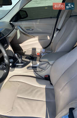 Седан BMW 3 Series 2012 в 