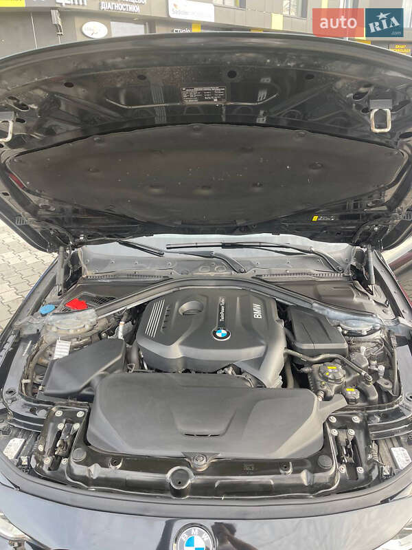 Седан BMW 3 Series 2017 в Ивано-Франковске