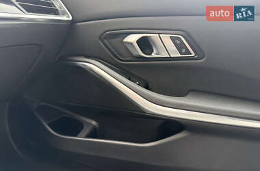 Седан BMW 3 Series 2021 в 