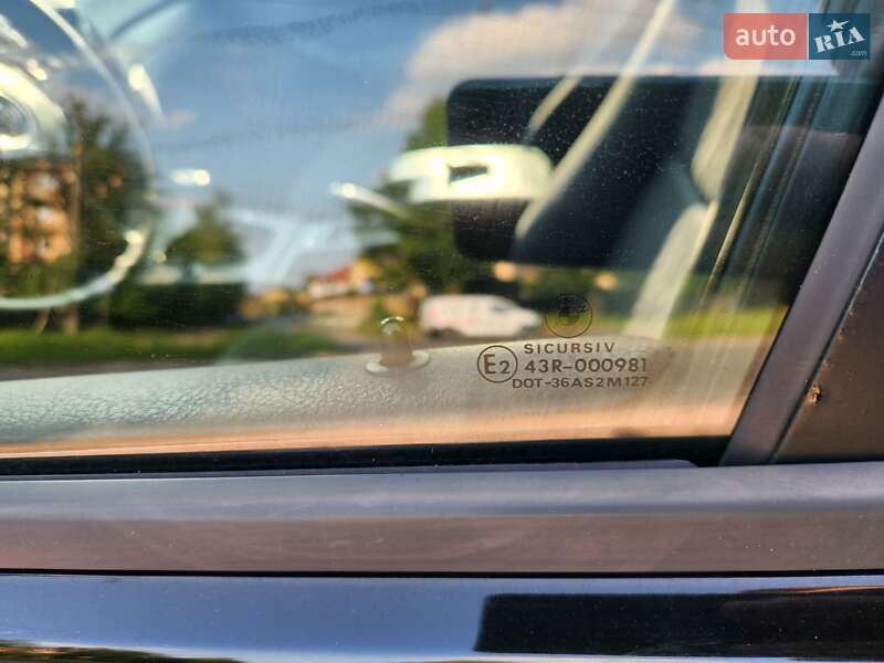 Седан BMW 3 Series 2000 в Луцке