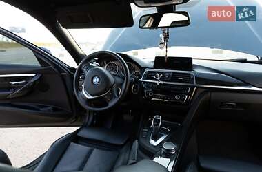 Седан BMW 3 Series 2017 в 