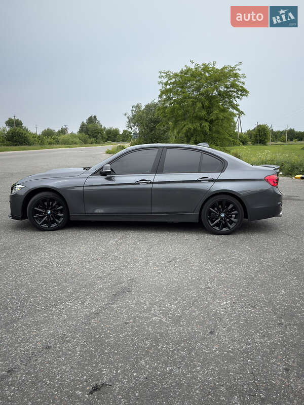 Седан BMW 3 Series 2018 в Бердичеві