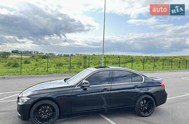Седан BMW 3 Series 2017 в 