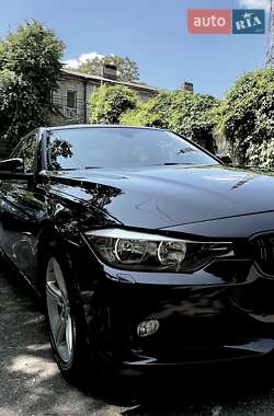 Седан BMW 3 Series 2015 в Одессе