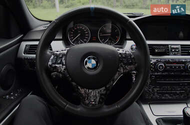 Седан BMW 3 Series 2011 в 